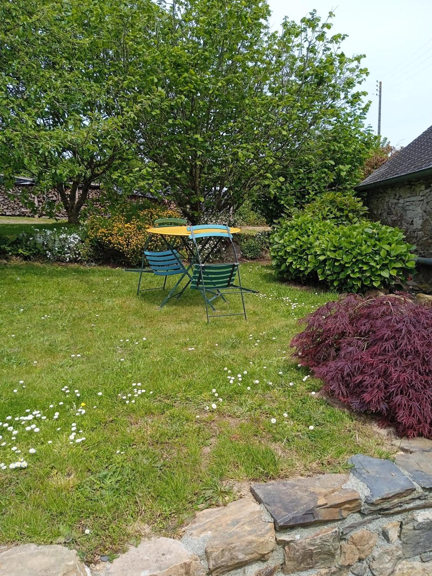 Hotel Chaleureuse Maisonnette Lopérec Zewnętrze zdjęcie